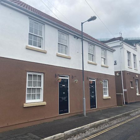 The Ashton Gate Mews Hotel Bristol Kültér fotó
