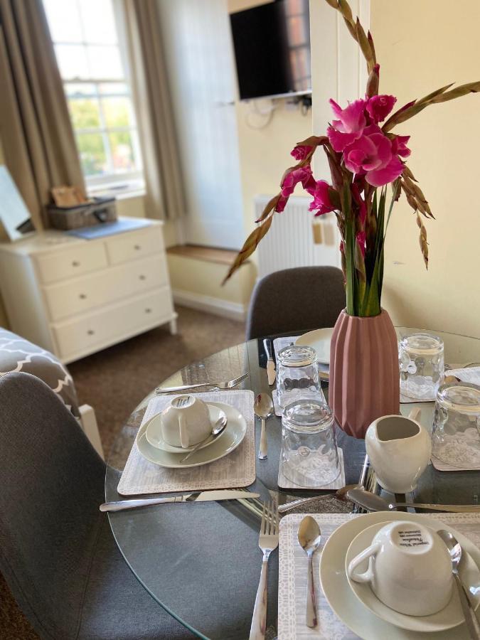 The Ashton Gate Mews Hotel Bristol Kültér fotó